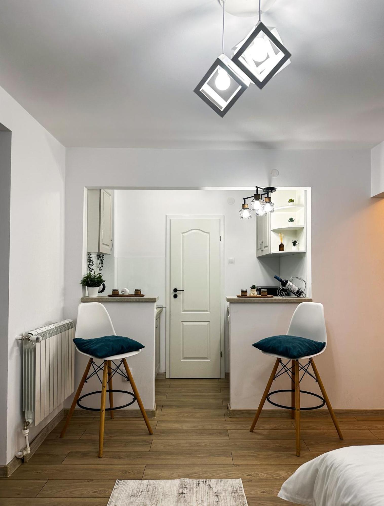 Superior One Bedroom Apartment Unirii Square Bucarest Esterno foto