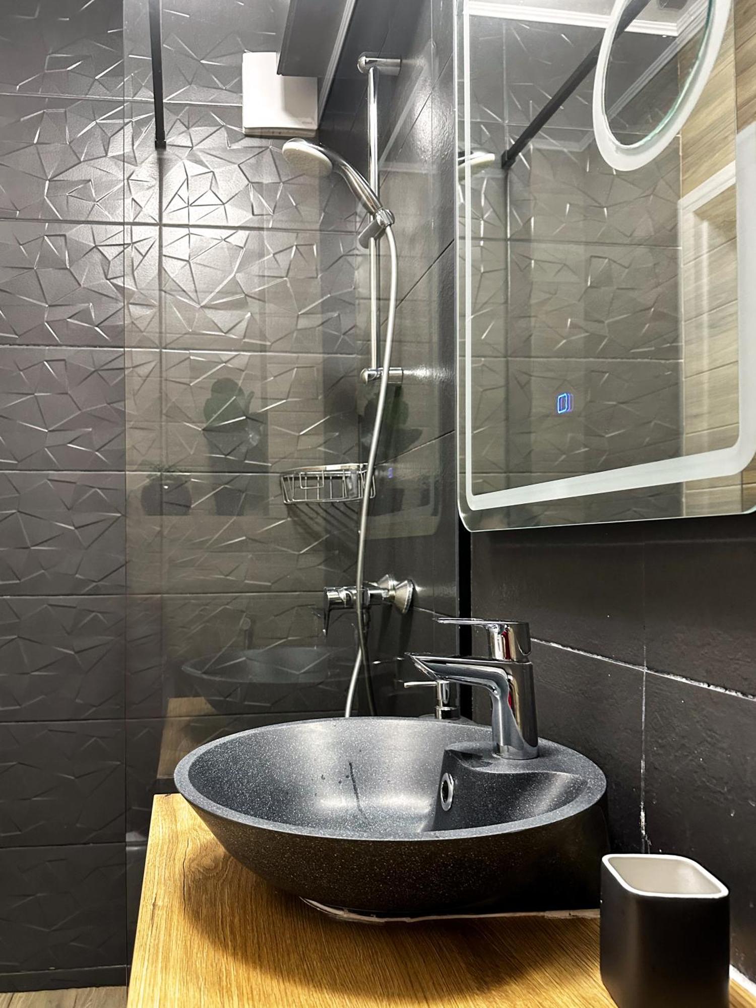 Superior One Bedroom Apartment Unirii Square Bucarest Esterno foto