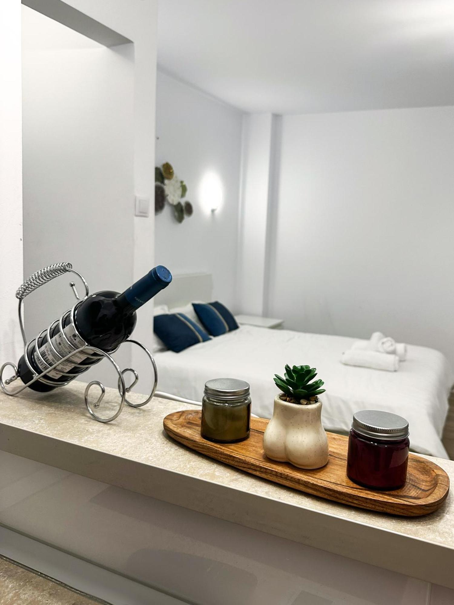 Superior One Bedroom Apartment Unirii Square Bucarest Esterno foto